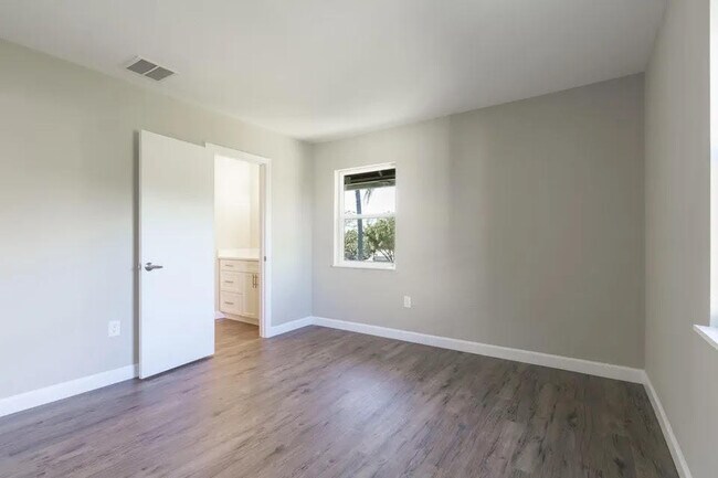 Building Photo - 12036 FL A1AAlt