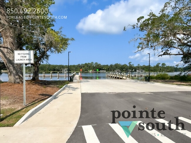 Building Photo - 6427 Schoel Ln