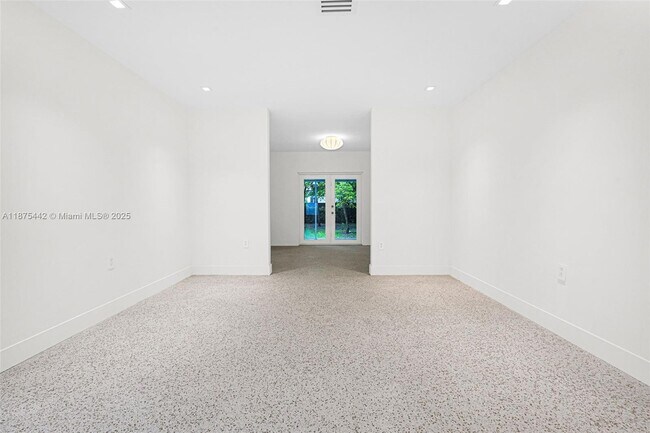 Building Photo - 341 NW 43rd St
