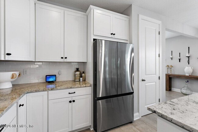 Building Photo - 9615 Filament Blvd