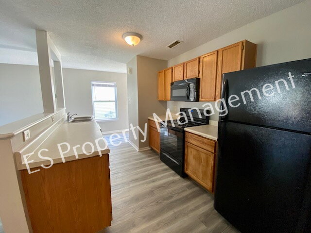 Building Photo - Welcome home to this stunning 4-bedroom, 2.5-bath home in Camby!