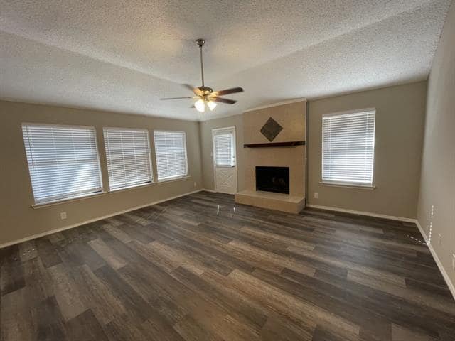 Building Photo - 5618 Fox Hunt Dr