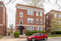 Building Photo - 738 Kingsland Ave