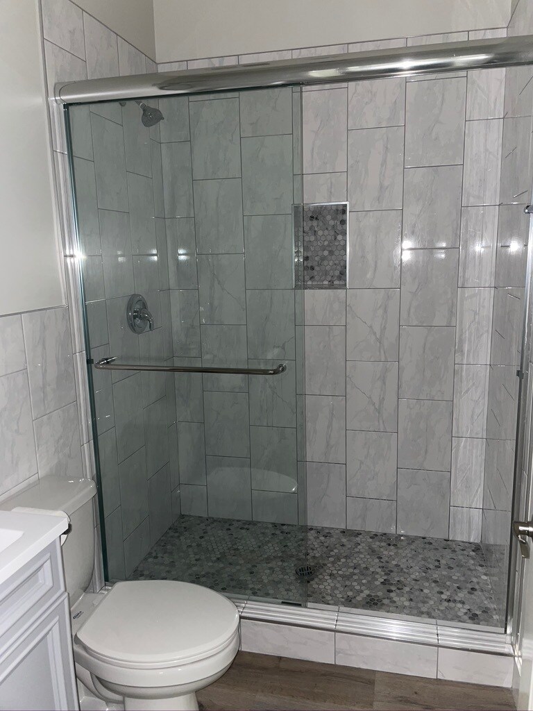 guest/#1 bathroom - 6227 Atoll Ave