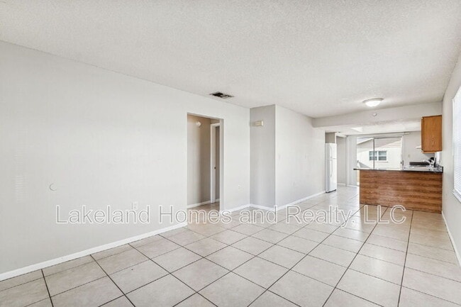 Building Photo - 6026 Norton Rd