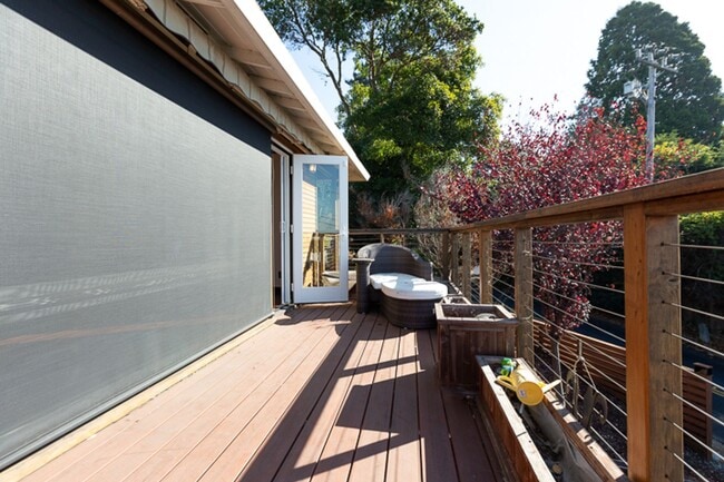 Building Photo - Beautiful Four bedroom, Two bathroom house...