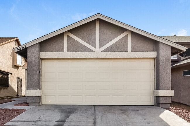 Building Photo - 4361 Faberge Ave