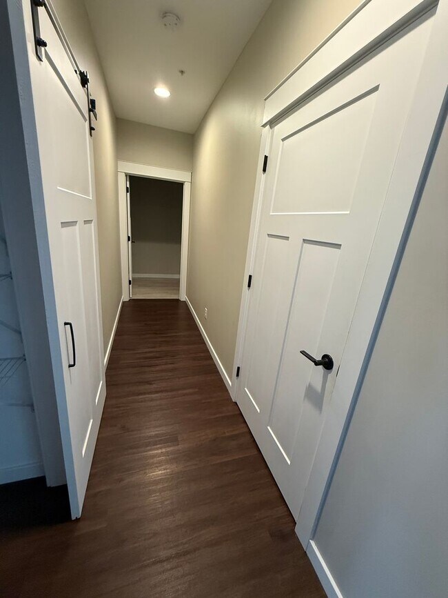 Building Photo - 3 Bedroom, 3 Bathroom - Shippensburg, PA!