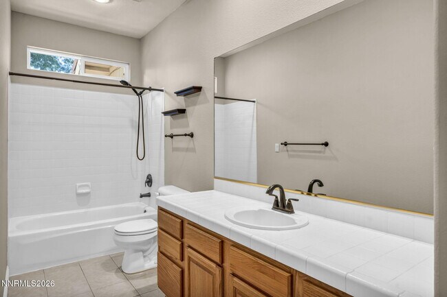 Building Photo - 6490 Brookview Cir