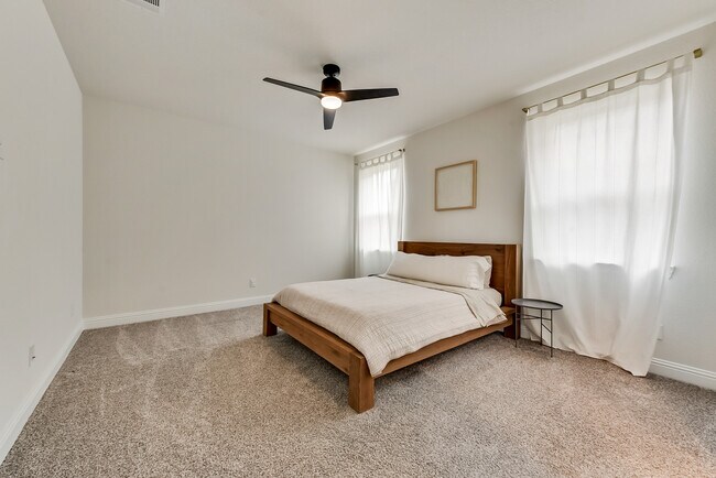 Building Photo - 1236 Sagefield Way