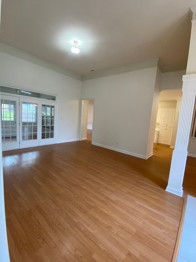 Building Photo - 4545 Reigate Ct