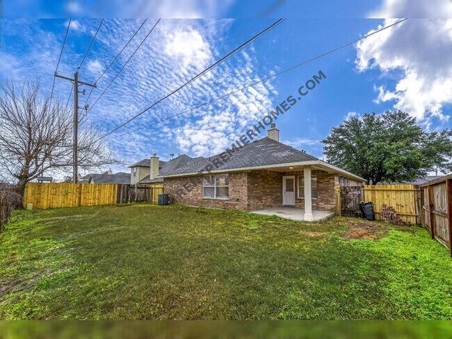 Building Photo - 9035 Melody Park Ln