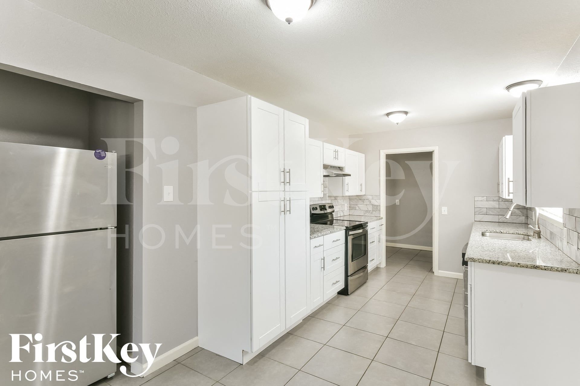 Building Photo - 2502 Costa Mesa Dr