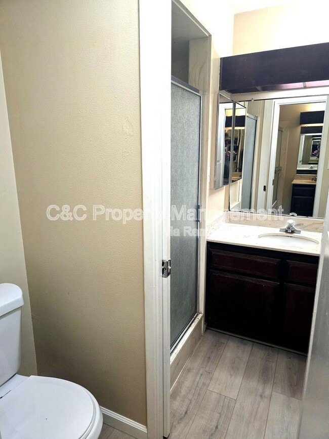 Building Photo - 3625 Larchmont Square Ln