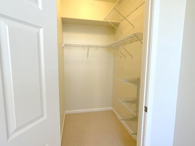 Building Photo - Gorgeous Corner Condo at The Terraces in Dublin Ranch Village!!