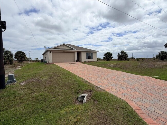 Building Photo - 126 Plantation Dr