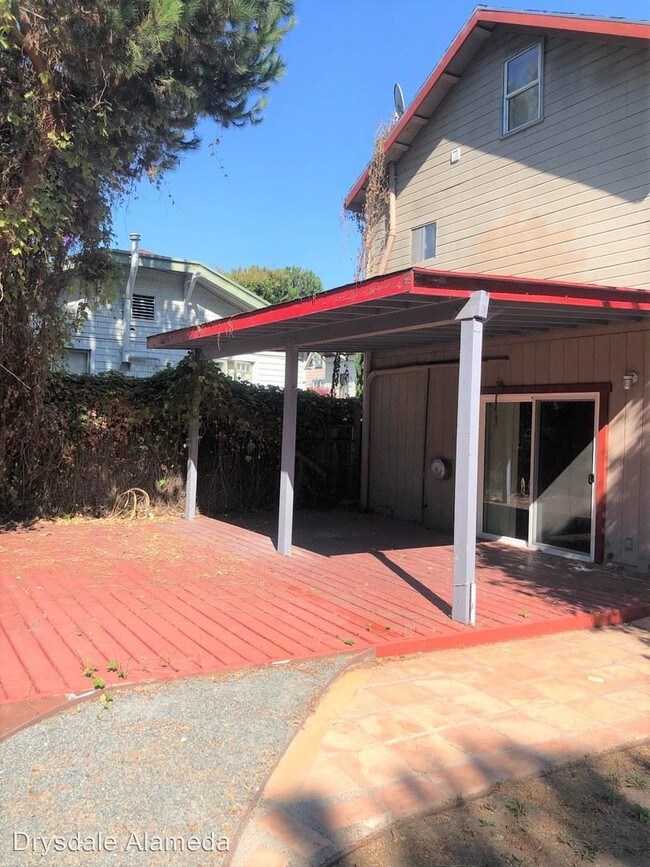 Building Photo - 2 br, 2 bath House - 1083 Park Ave