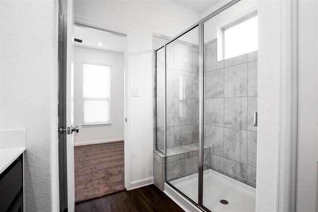 Building Photo - 2534 Blazing Star Dr