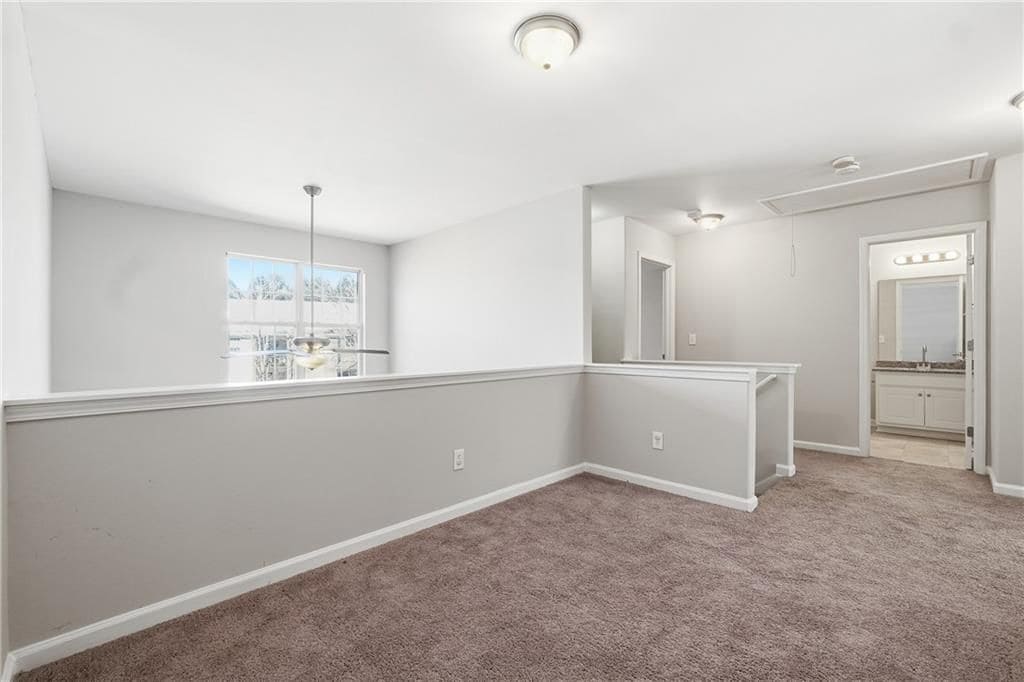 Building Photo - 1468 Box Circle