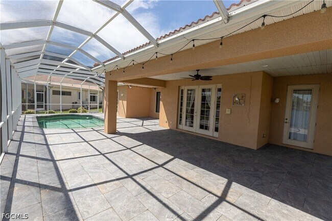 Building Photo - 8789 Paseo De Valencia St