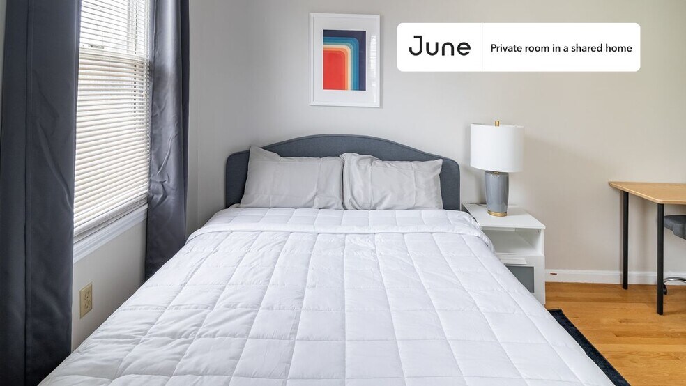 Building Photo - Room in Shared 3 bed/1 bath home