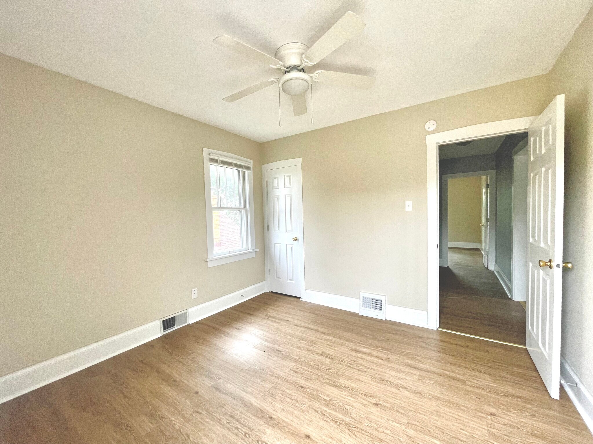 Back Bedroom - 1706 33rd St