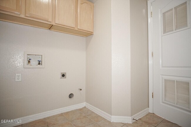 Building Photo - 13717 Paseo De Fe Cir