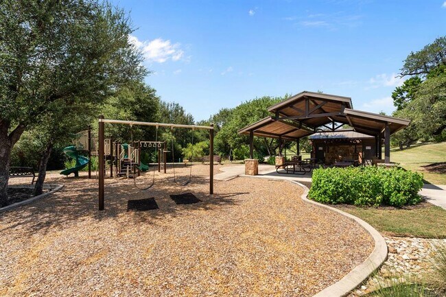 Building Photo - 175 Senna Dr