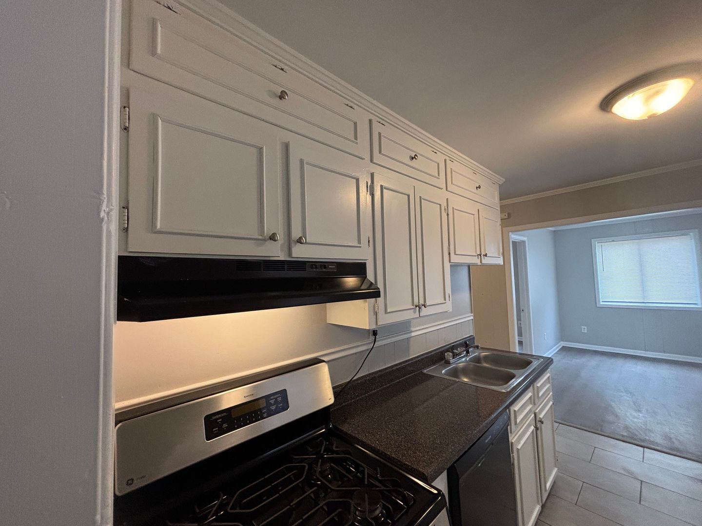 Building Photo - 837 Carrolton Rd