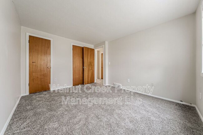 Building Photo - 5520 Beavercrest Dr