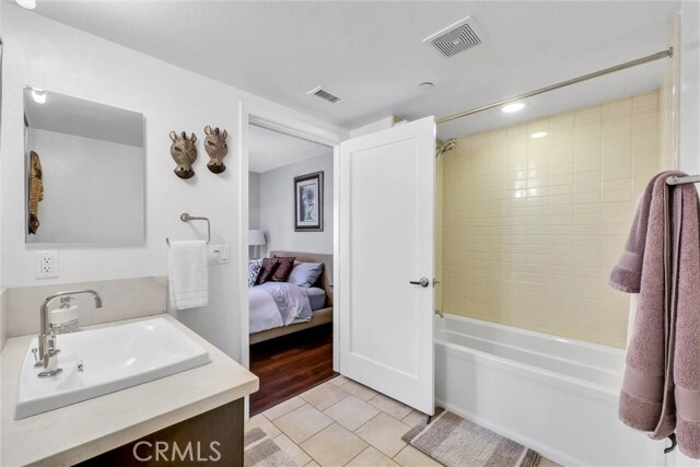 Building Photo - 89 Lennox