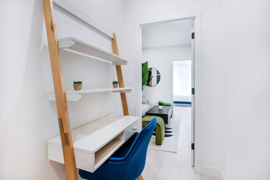 Building Photo - 501 1/2 East 83rd Street-SI FL2-ID1022040P