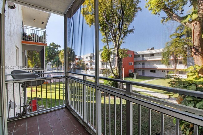 Building Photo - 11309 SW 200th St