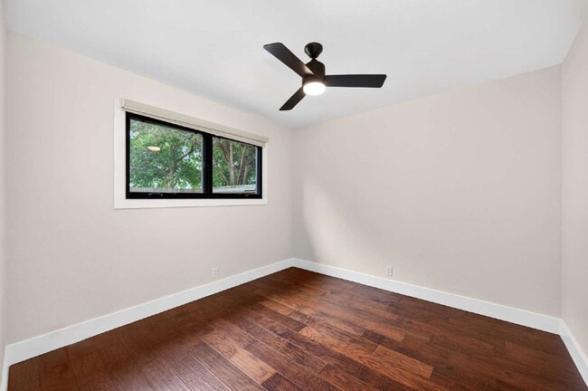 Building Photo - Not your average Davis rental.