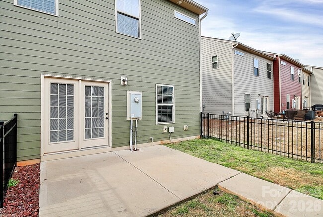 Building Photo - 3043 Potomac River Pkwy