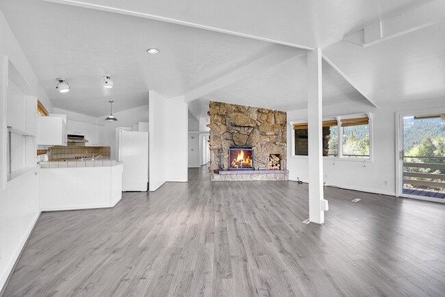 Building Photo - 27828 Fireweed Dr