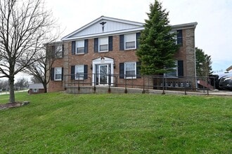 Building Photo - 425 W Cook Rd