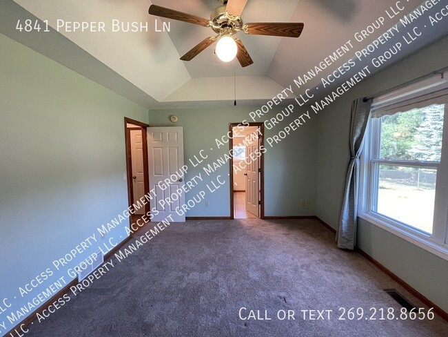 Building Photo - 4841 Pepper Bush Ln