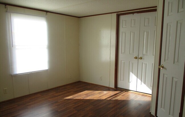 Building Photo - 133 Cypress Ln