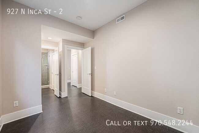 Building Photo - 927 Inca St