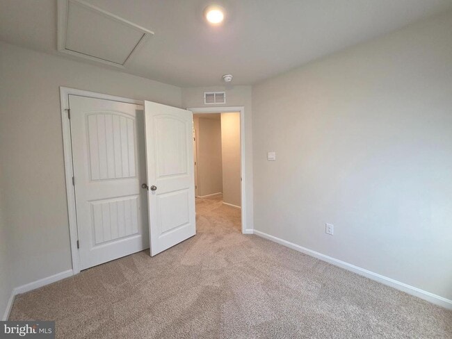 Building Photo - 424 Ridgely Blvd