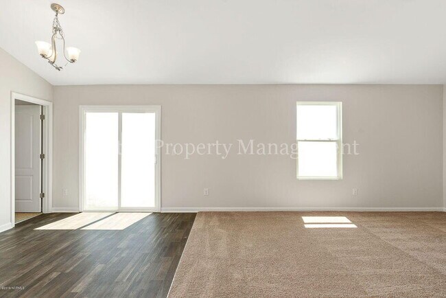 Building Photo - 7216 Brittany Pointer Ct