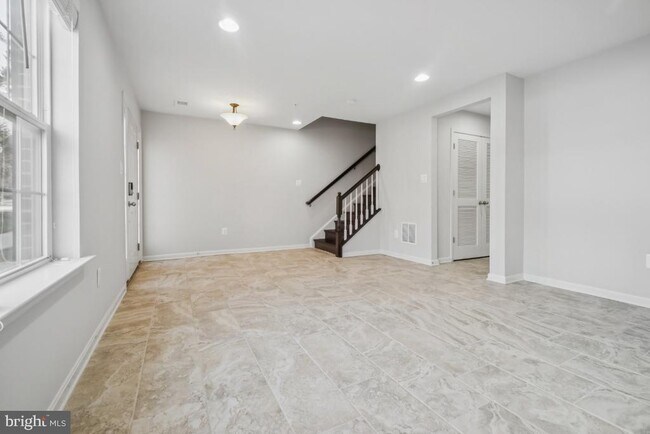 Building Photo - 1118 Bayberry Lane