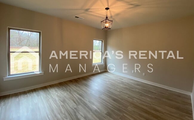 Building Photo - Home for Rent in Jemison, A!! COMING SOON. Sign a 13 month lease by 3/15 to GET 1 MONTH FREE RENT!!