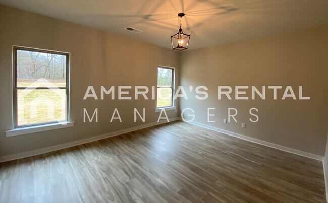 Building Photo - Home for Rent in Jemison, A!!   Sign a 13 month lease by 3/31 to GET 1 MONTH FREE RENT!!