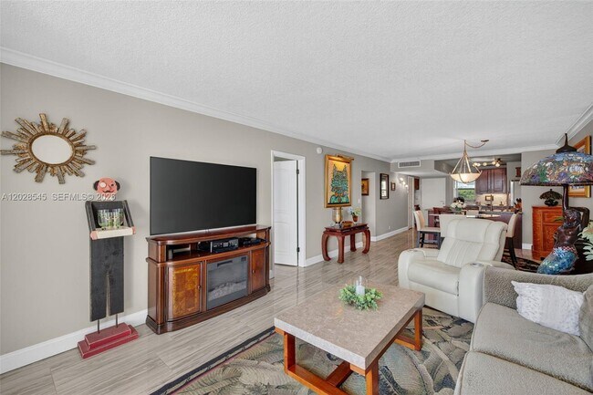 Building Photo - 121 Golden Isles Dr