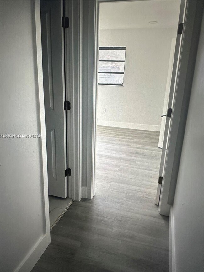 Building Photo - 13420 SW 62nd St