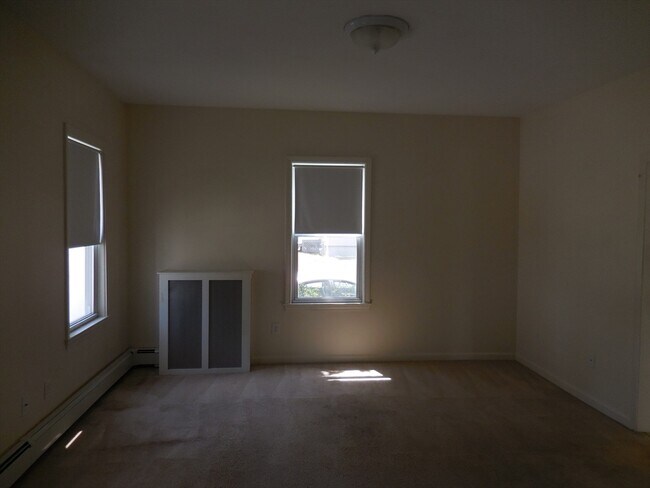 Building Photo - 141 A Woodward Ave