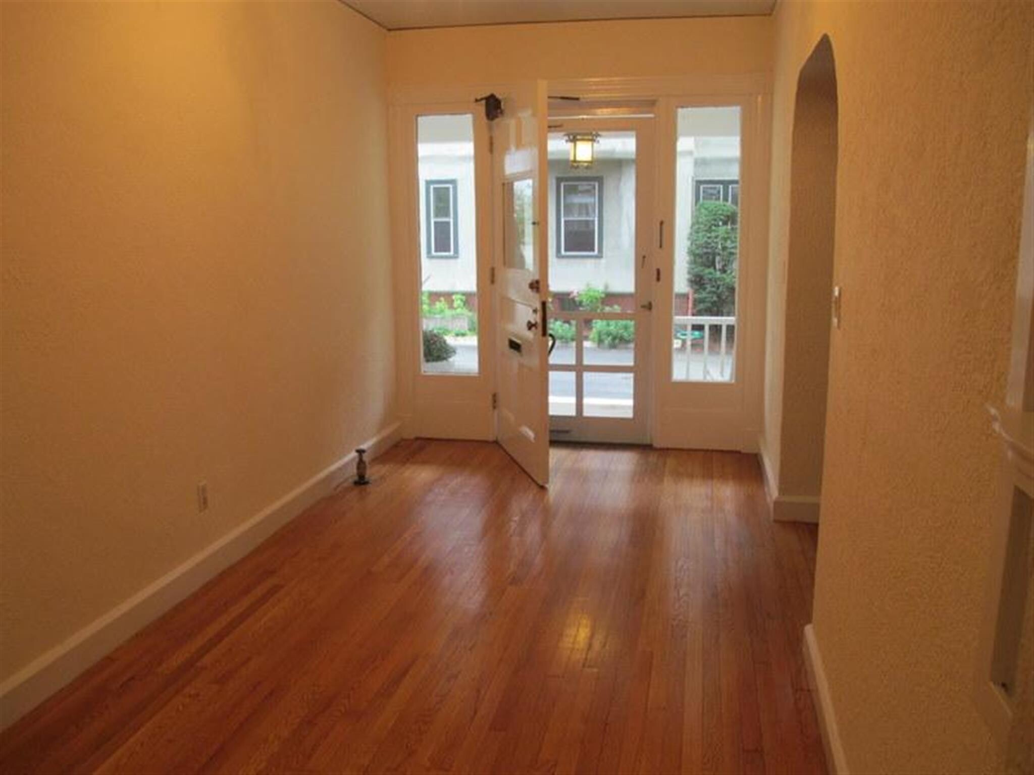 Building Photo - 1 Langdon Sq