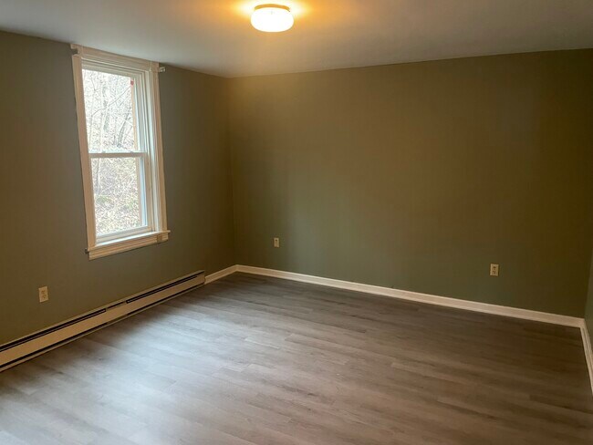 Building Photo - Herndon Apartments